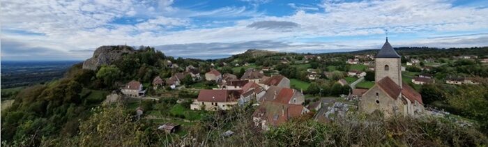 le village de Saint-Laurent-la-Roche
